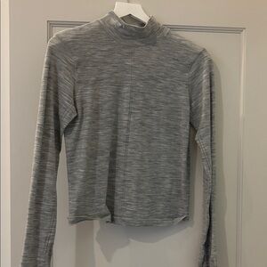 Athleta Heather Gray Long Sleeve Top